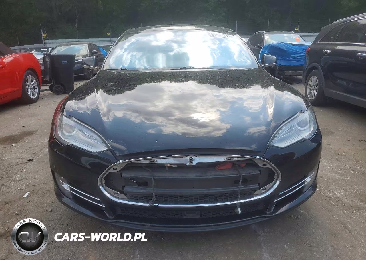 2015 Tesla Model S 85 VIN:5YJSA1H10FF080743 - 5