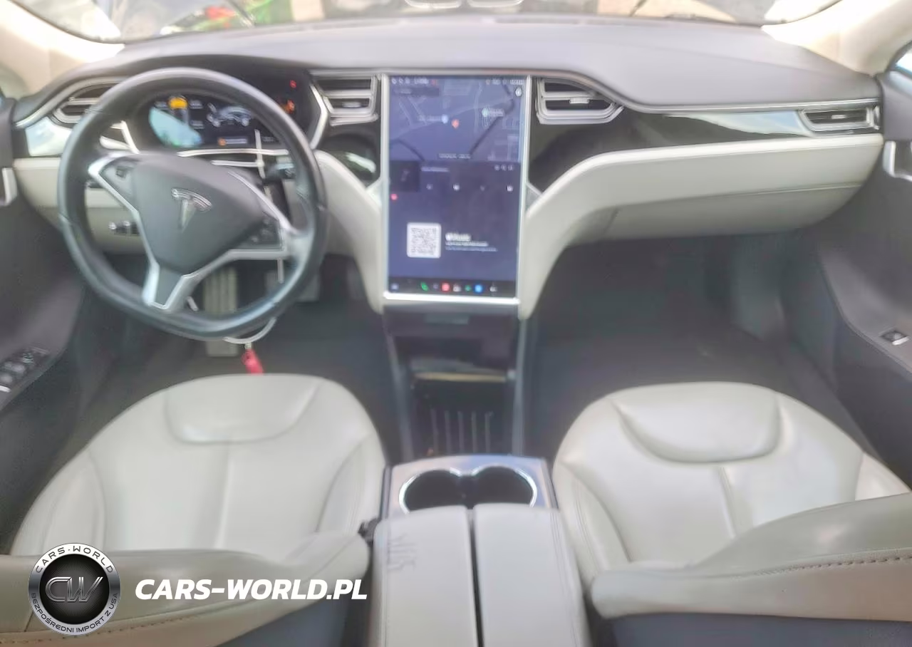 2015 Tesla Model S 85 VIN:5YJSA1H10FF080743 - 8