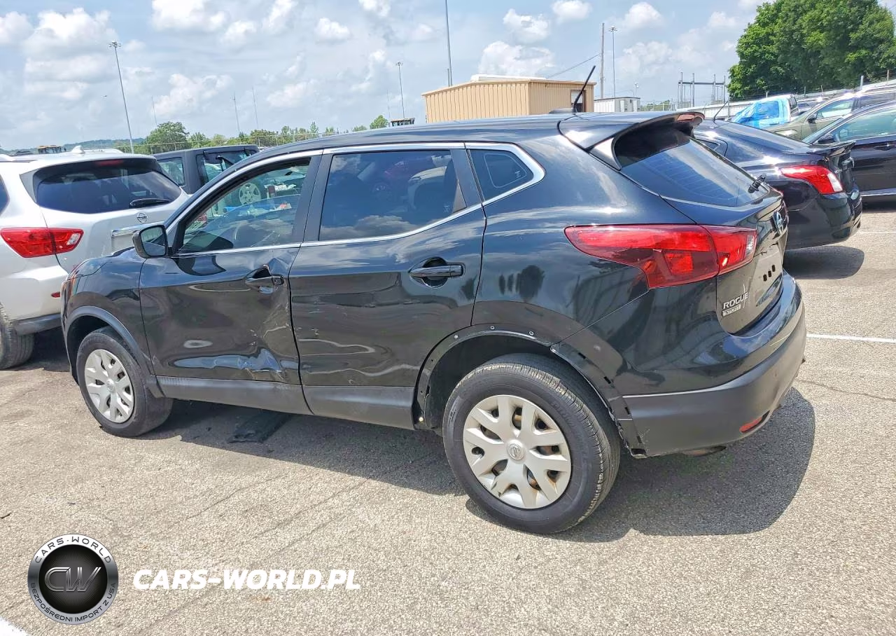 2018 Nissan Rogue Sport S VIN:JN1BJ1CP8JW155238 - 2