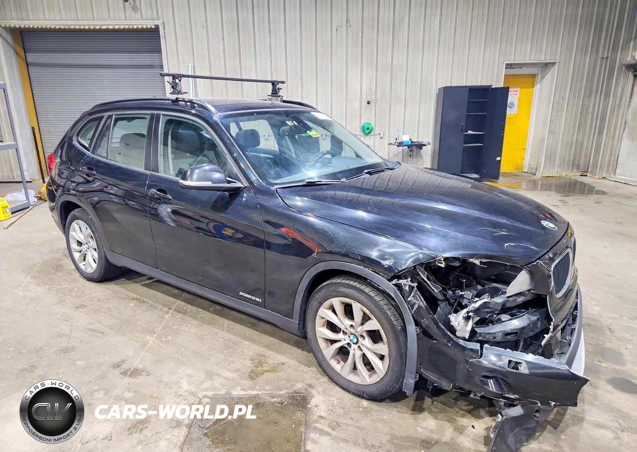 2013 BMW X1 xDrive28I VIN:WBAVL1C58DVR92274 - 4