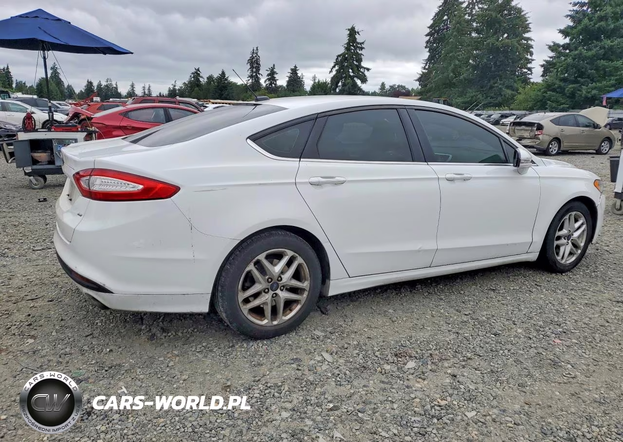 2015 Ford Fusion Se VIN:3FA6P0H76FR228204 - 3