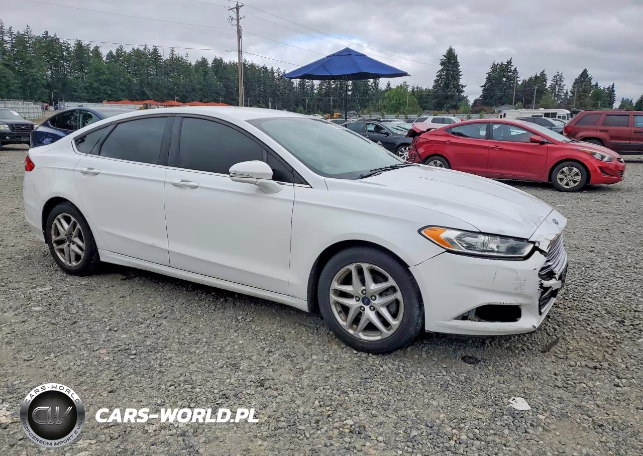 2015 Ford Fusion Se VIN:3FA6P0H76FR228204 - 4