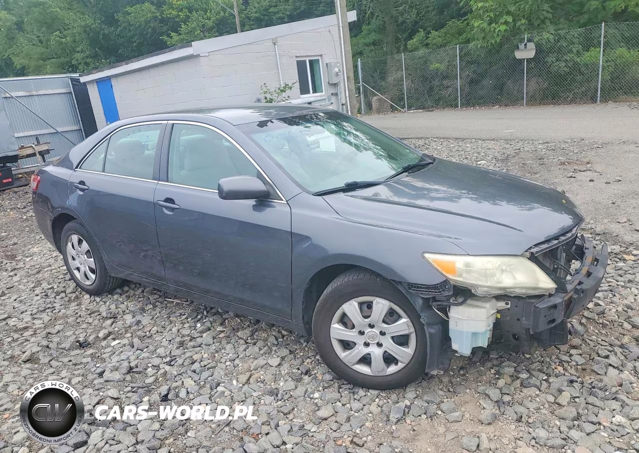 2010 Toyota Camry Le VIN:4T1BF3EK0AU114895 - 4