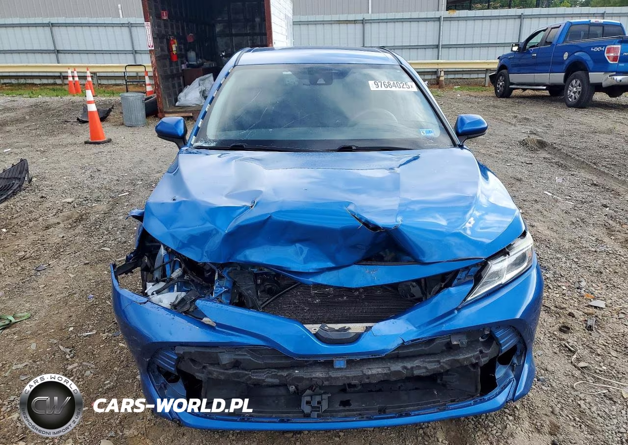 2019 Toyota Camry Le VIN:4T1B11HK2KU285714 - 5