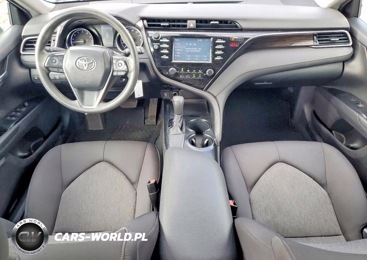 2019 Toyota Camry Le VIN:4T1B11HK2KU285714 - 8