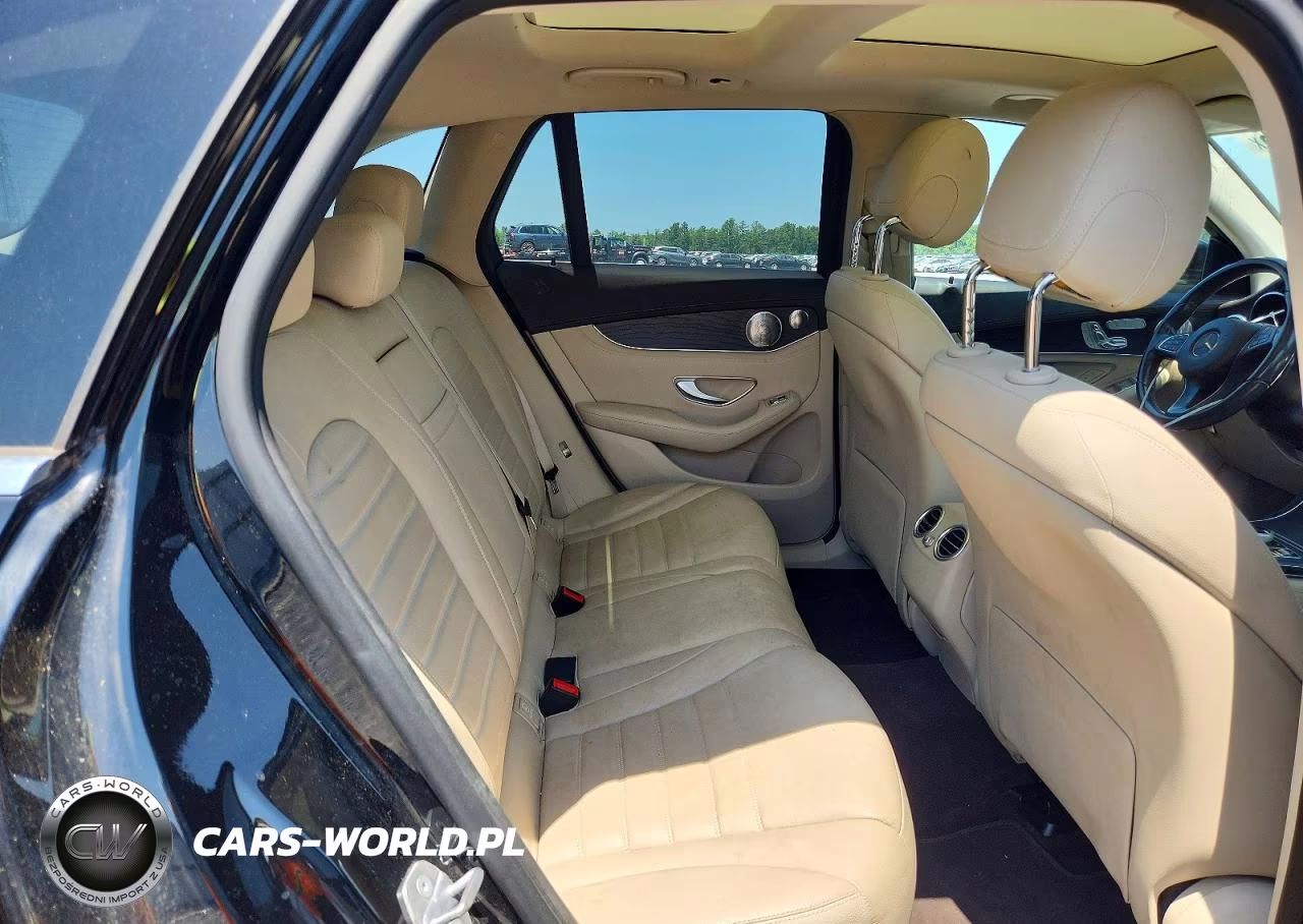 2017 Mercedes-Benz Glc 300 4Matic VIN:WDC0G4KB2HF270870 - 11