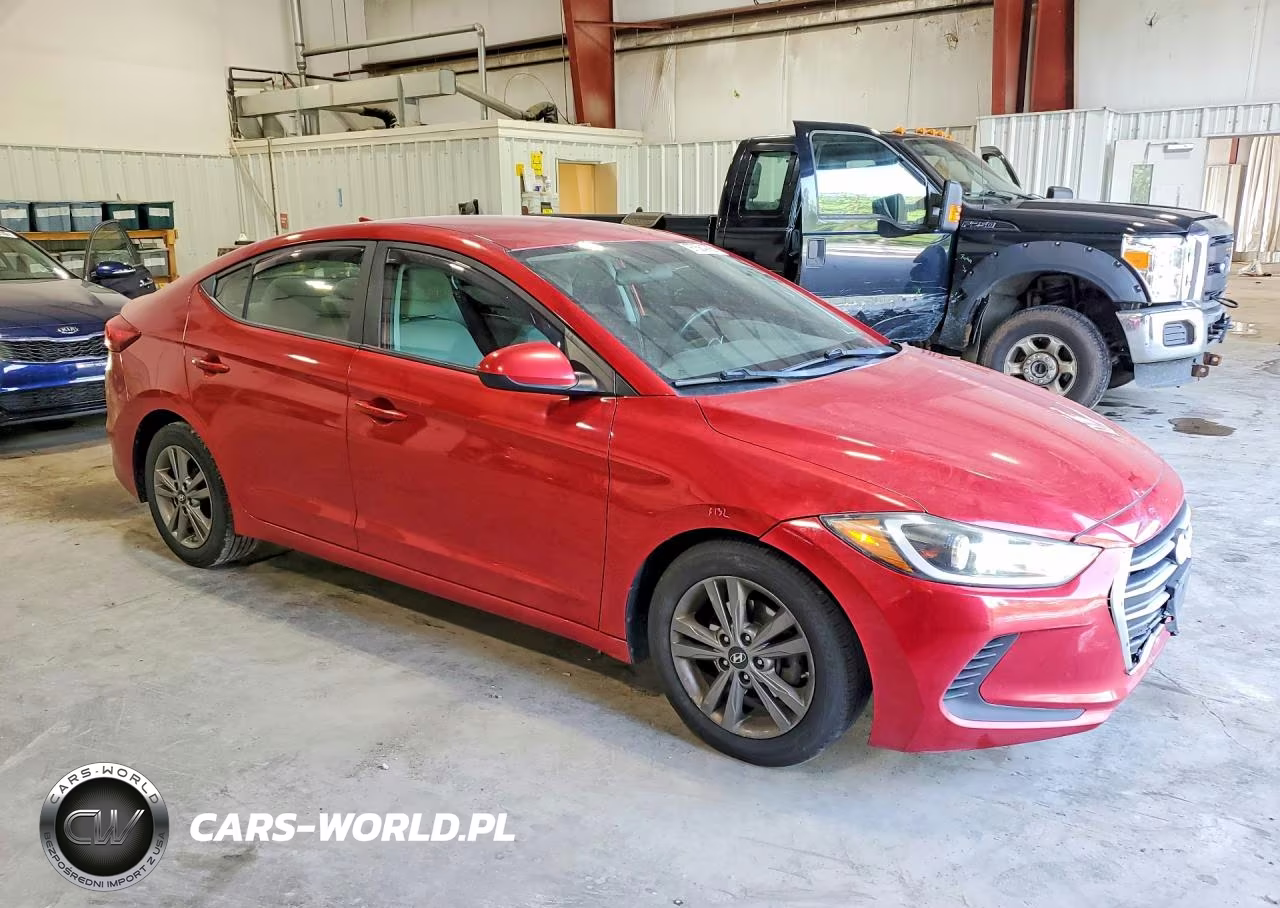 2017 Hyundai Elantra Se VIN:5NPD84LF3HH064825 - 4