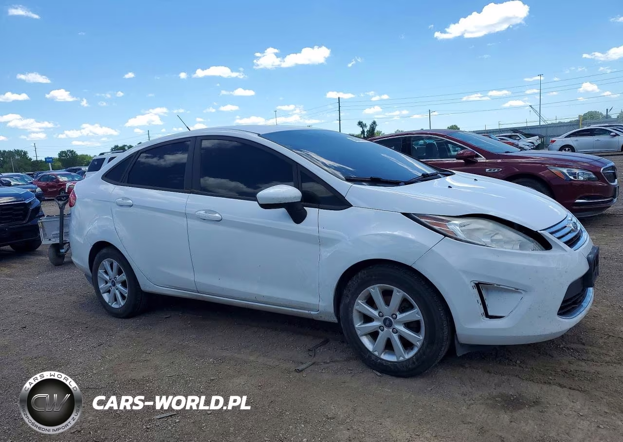 2012 Ford Fiesta Se VIN:3FADP4BJ6CM173247 - 4