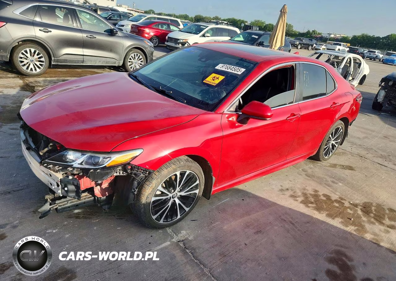 2020 Toyota Camry Se