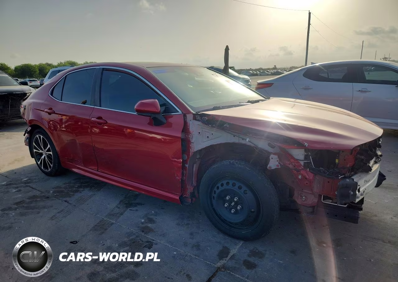 2020 Toyota Camry Se VIN:4T1G11AK4LU310050 - 4