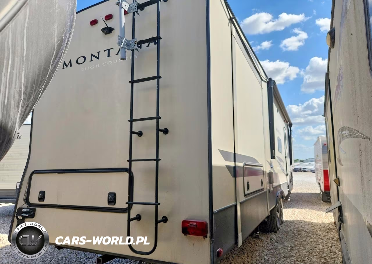 2018 Keystone Montana Camper VIN:4YDF37523JA741899 - 4