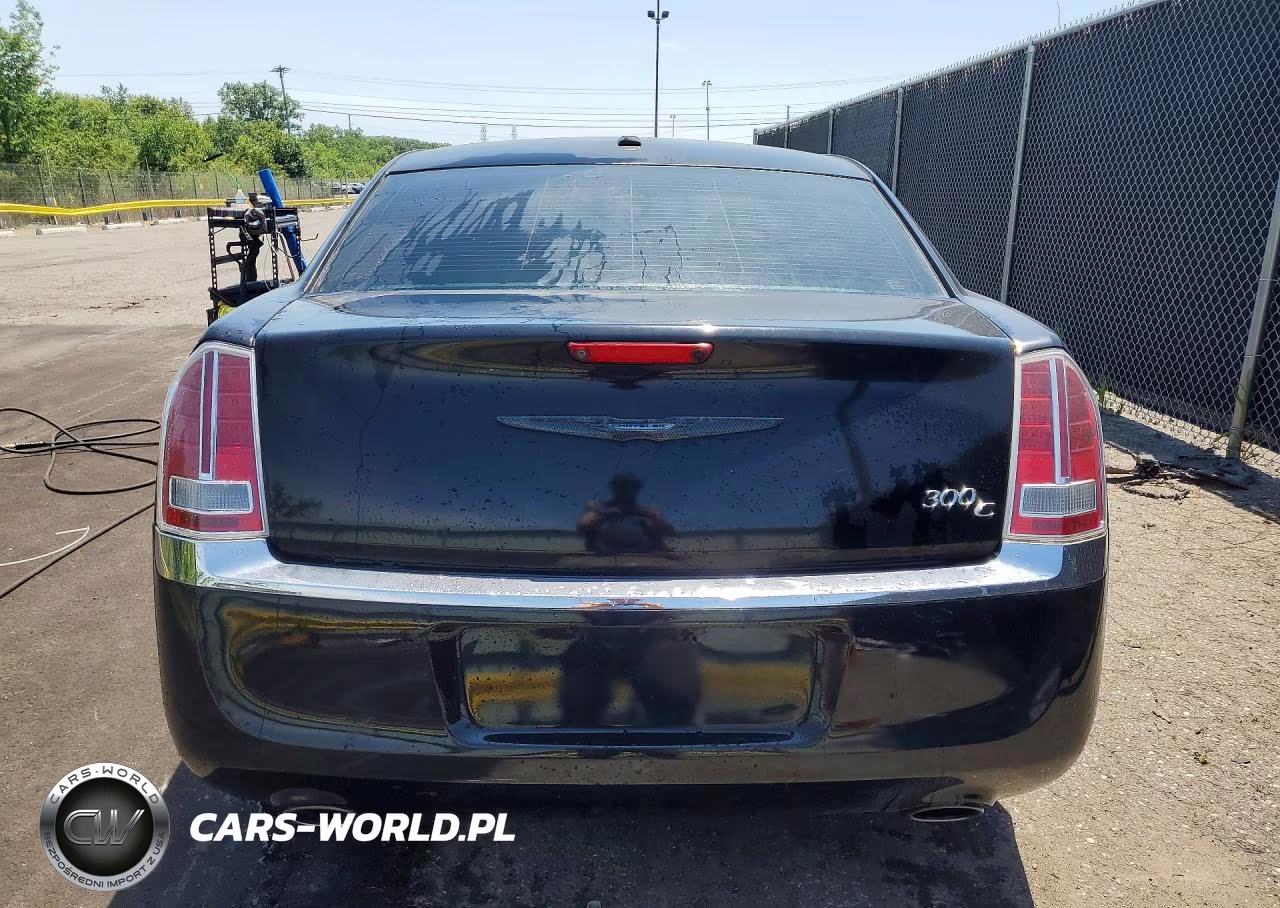 2014 Chrysler 300C VIN:2C3CCAEG8EH303874 - 6