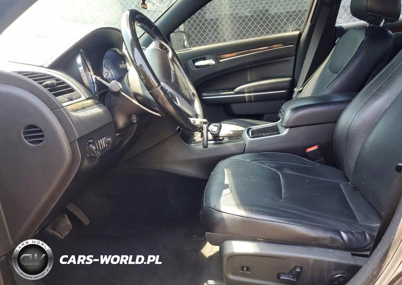 2014 Chrysler 300C VIN:2C3CCAEG8EH303874 - 7