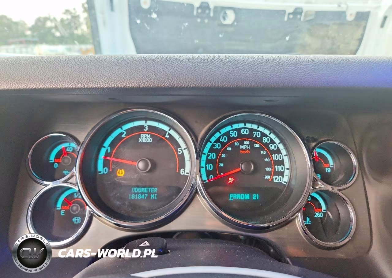 2008 Hummer H2 VIN:5GRGN23838H106094 - 9
