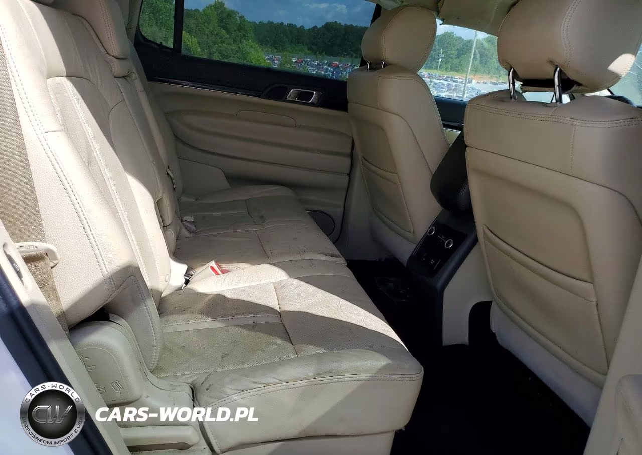 2019 Lincoln Mkt VIN:2LMHJ5AT5KBL01869 - 11