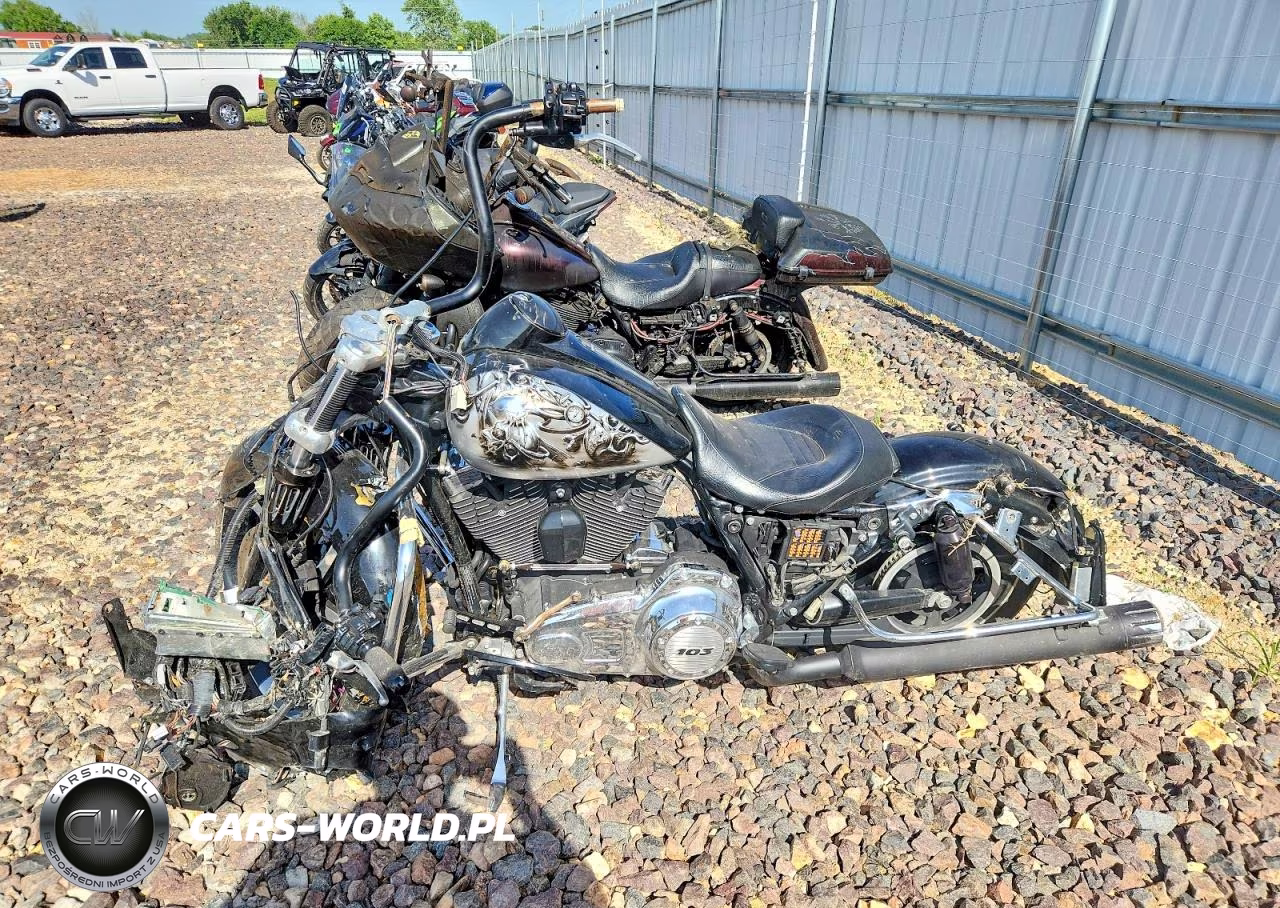 2013 Harley-Davidson Flhx Street Glide VIN:1HD1KBM13DB680966 - 3