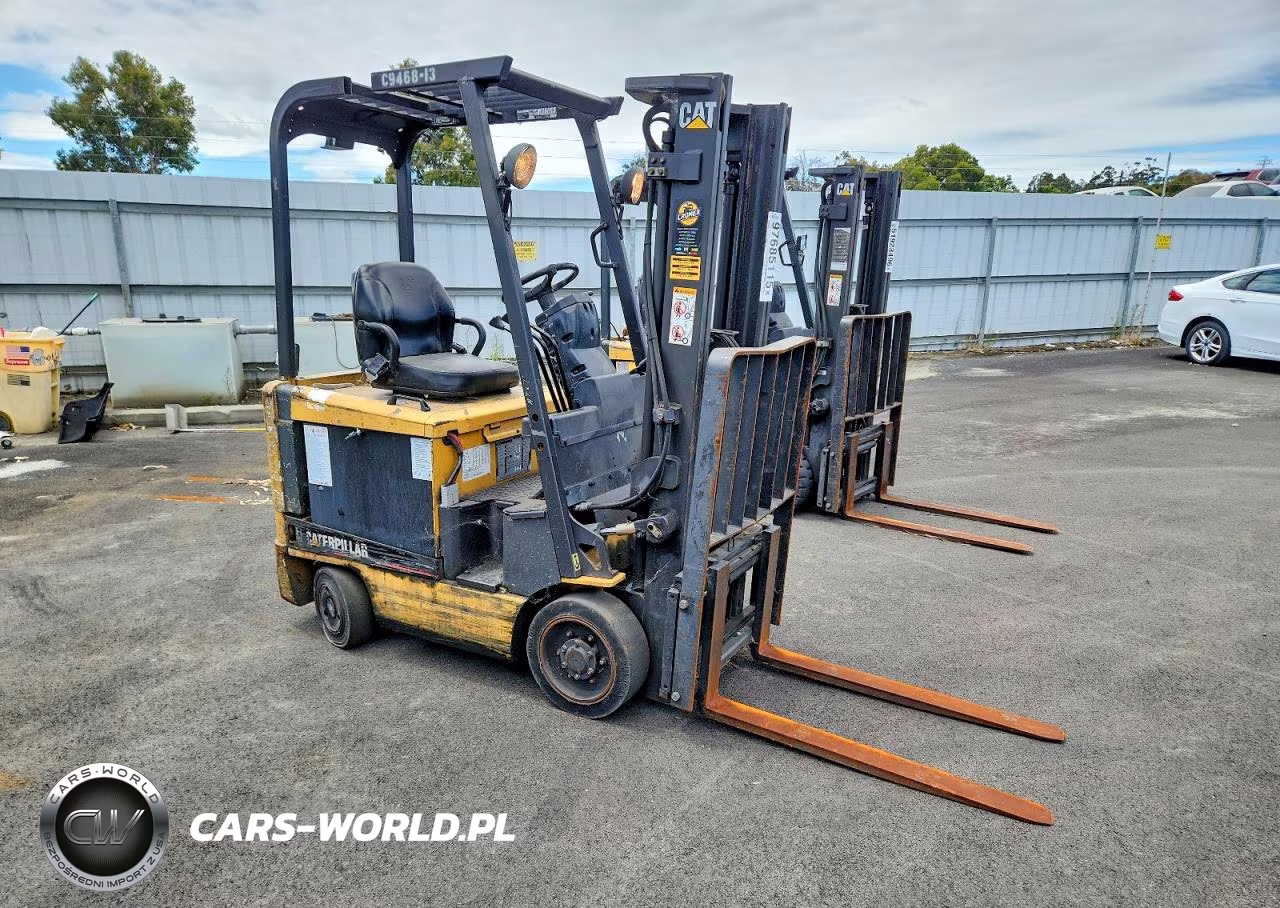 2002 Caterillar Forklift