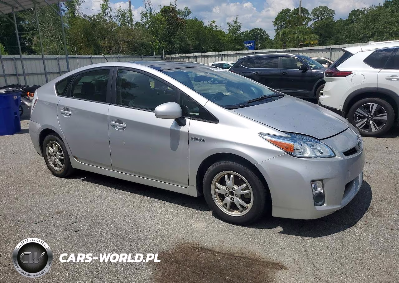 2010 Toyota Prius Iii VIN:JTDKN3DUXA0050740 - 4