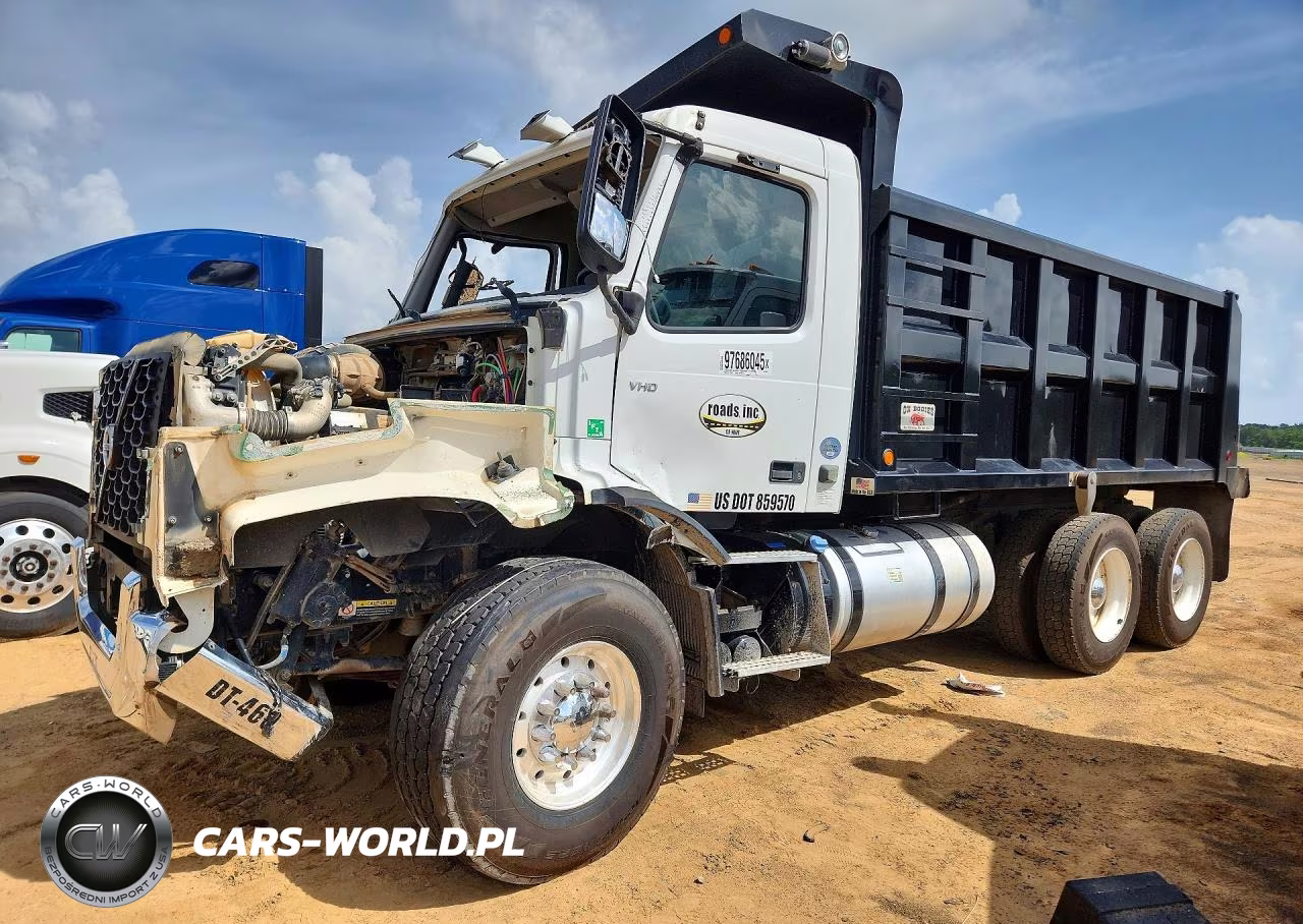 2022 Volvo Vhd Dump Truck VIN:4V5KC9EH6NN303099 - 1