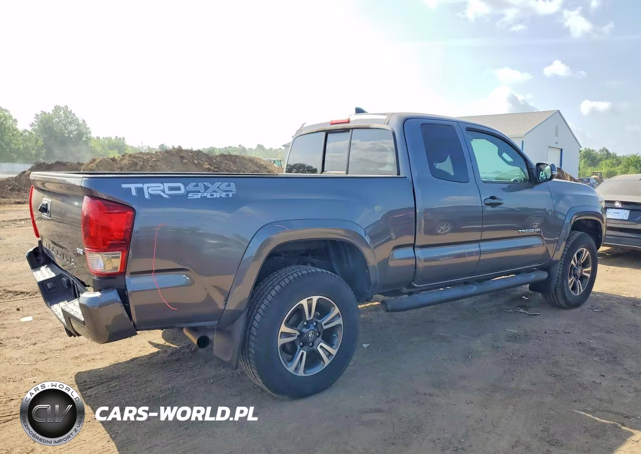 2017 Toyota Tacoma Trd Sport VIN:5TFSZ5AN4HX116262 - 3