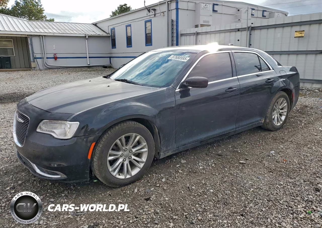 2016 Chrysler 300 Limited