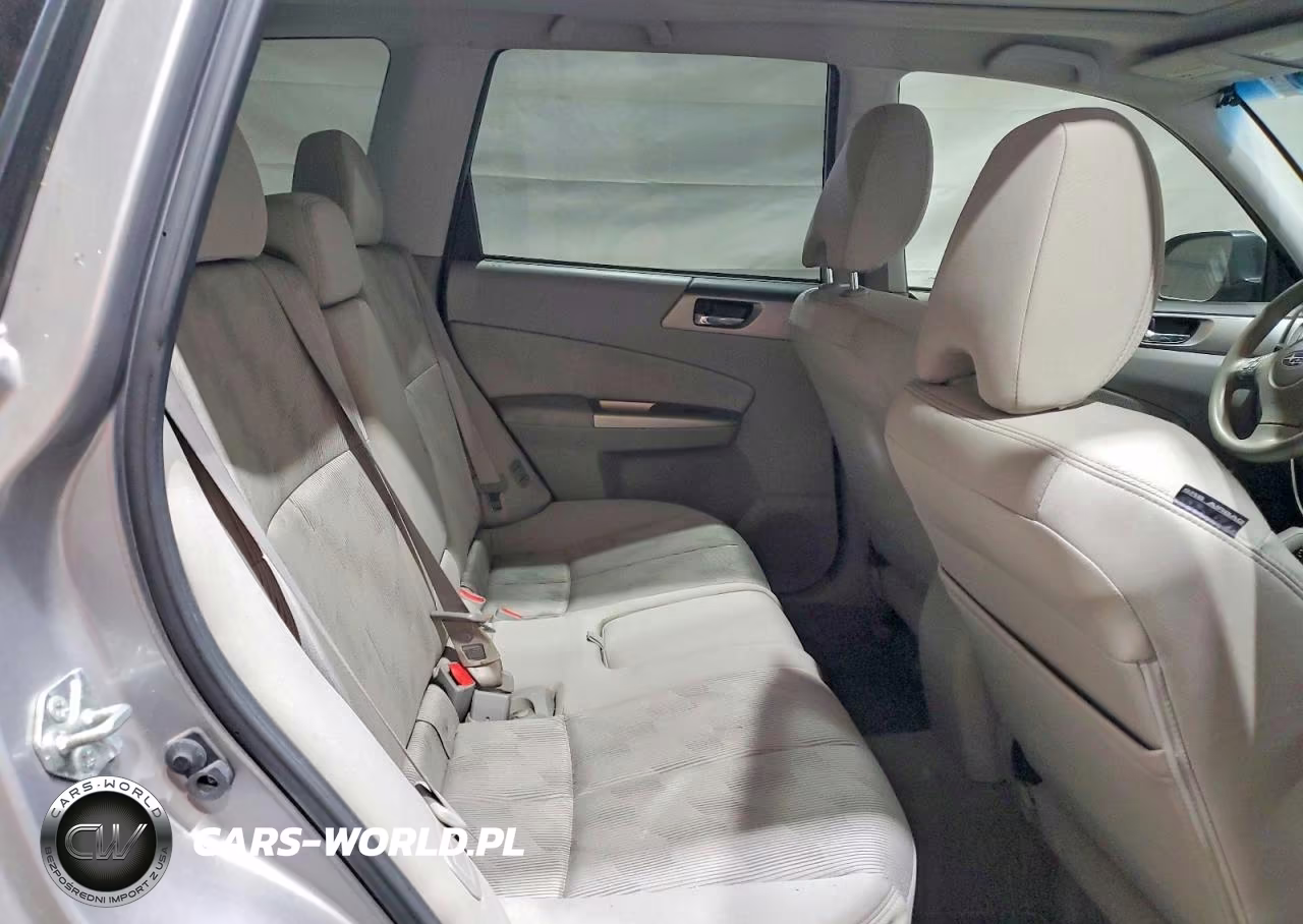 2009 Subaru Forester 2.5X Premium VIN:JF2SH636X9H753880 - 11