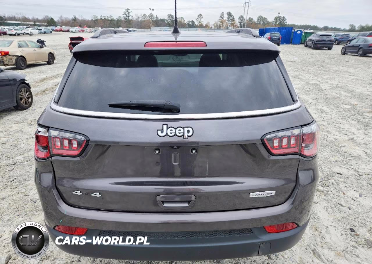 2019 Jeep Compass Latitude VIN:3C4NJDBBXKT664093 - 6