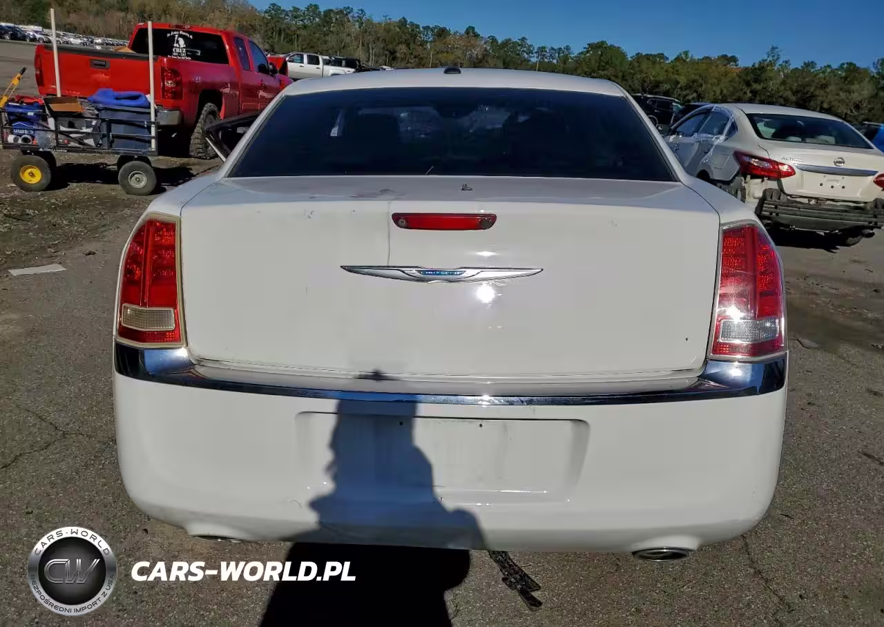 2011 Chrysler 300 Limited VIN:2C3CA5CG0BH547224 - 6
