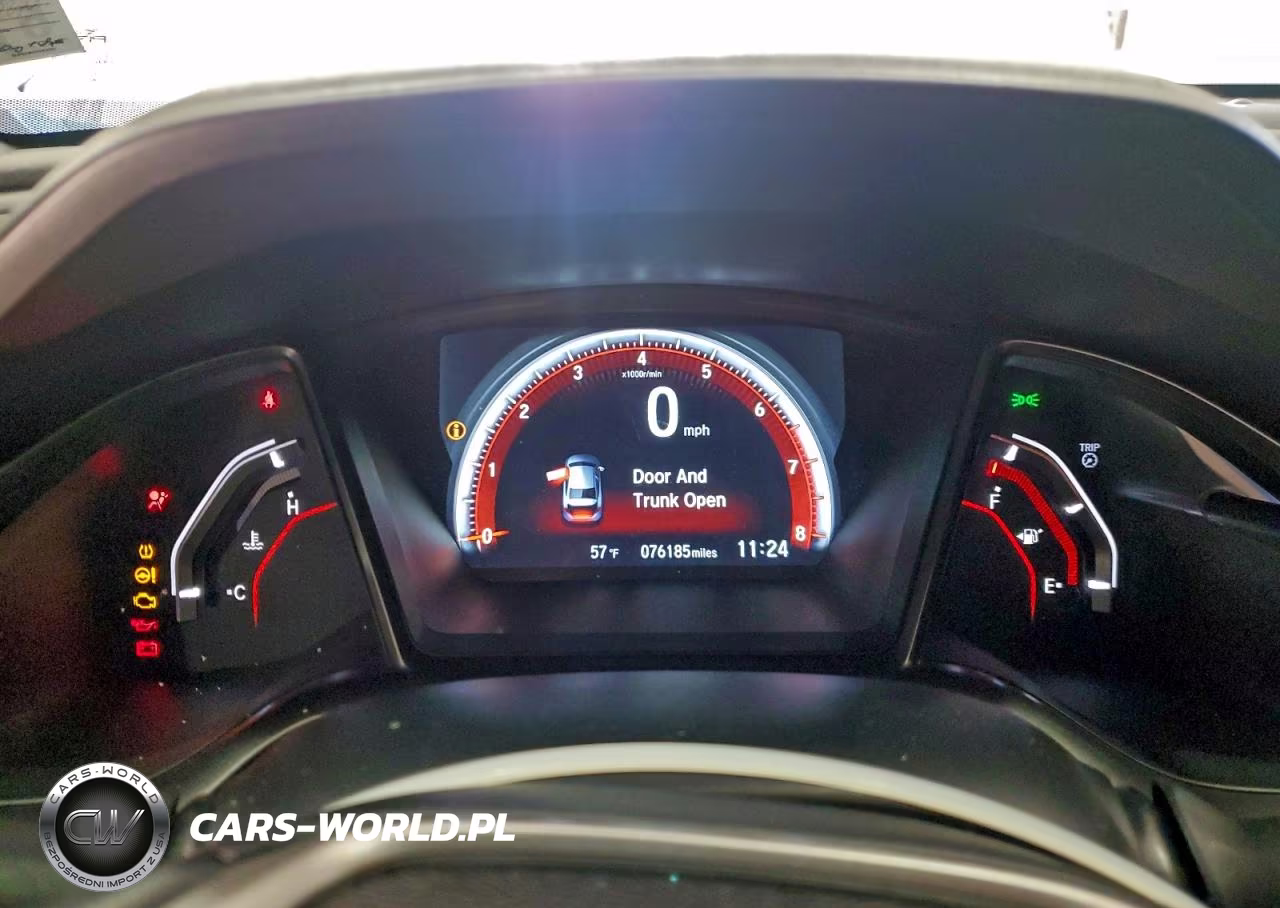 2018 Honda Civic Si VIN:2HGFC1E55JH703233 - 9
