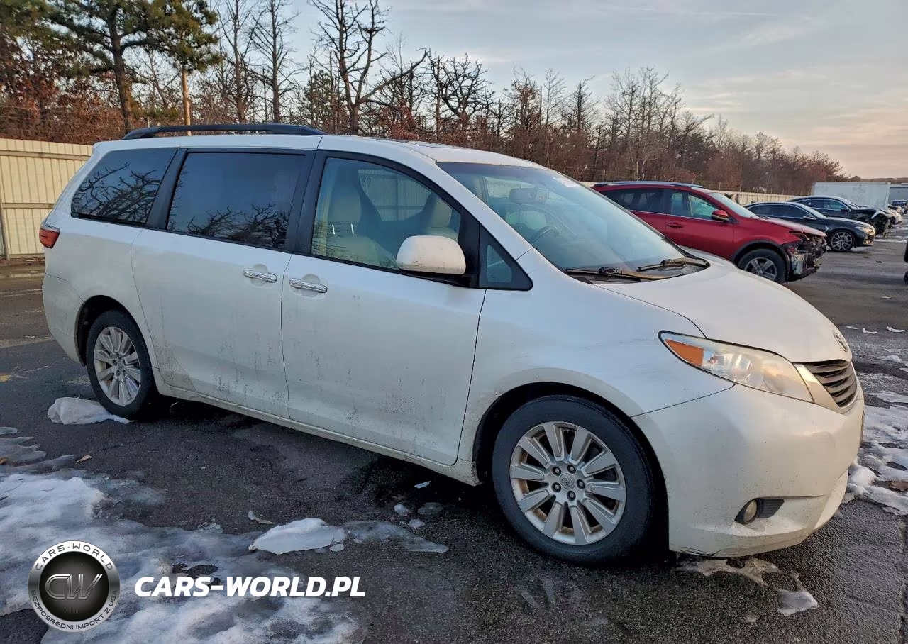 2015 Toyota Sienna Xle VIN:5TDDK3DC7FS121972 - 4