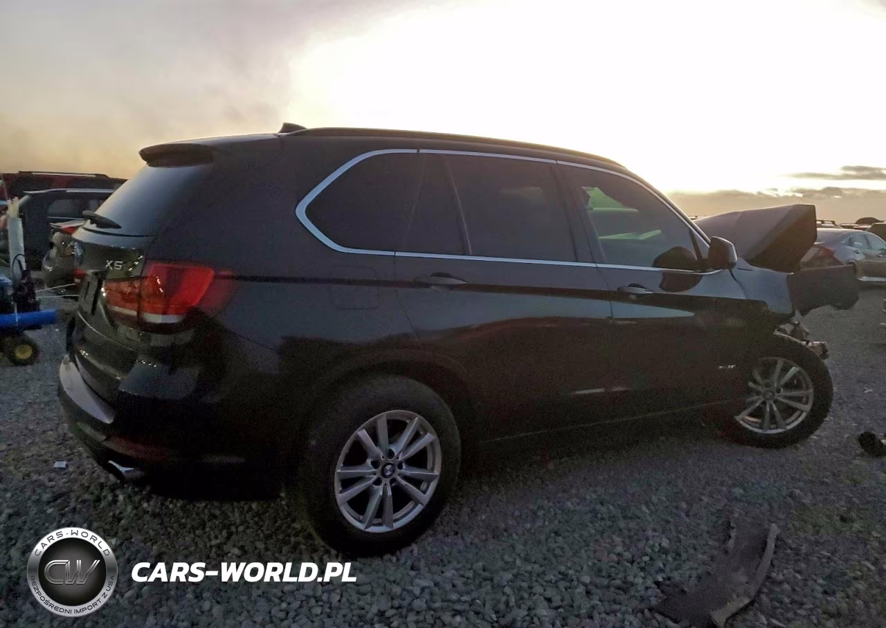 2015 BMW X5 xDrive35I VIN:5UXKR0C5XF0K69894 - 3
