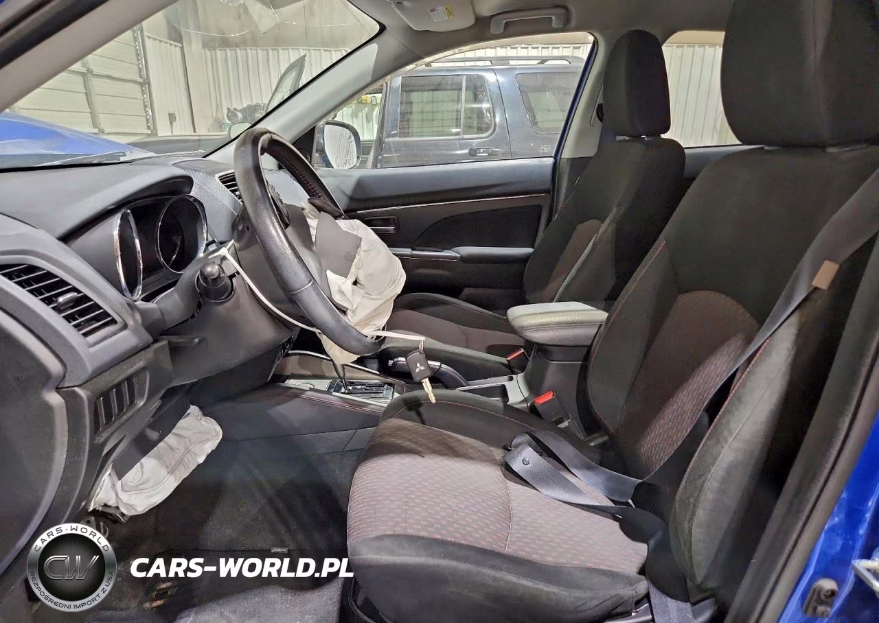 2019 Mitsubishi Outlander Sport Es VIN:JA4AP3AU0KU009323 - 7