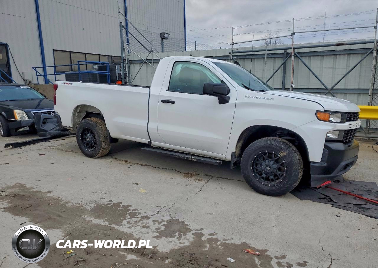 2020 Chevrolet Silverado K1500 VIN:3GCNYAEH9LG251442 - 4