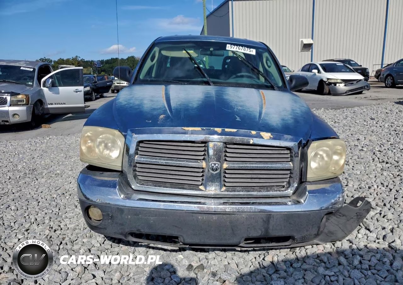 2005 Dodge Dakota Quad Slt VIN:1D7HE48K55S330428 - 5