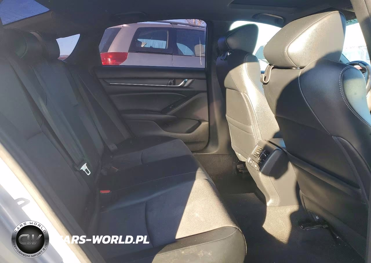 2022 Honda Accord VIN:1HGCV2F39NA004529 - 10