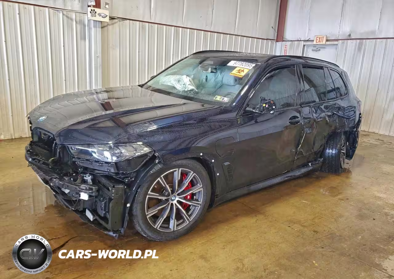 2025 BMW X5 xDrive50E