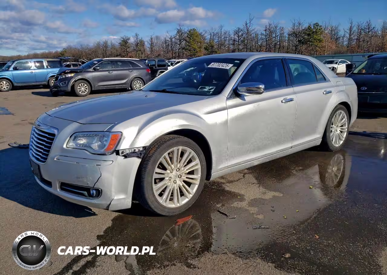 2012 Chrysler 300 Limited