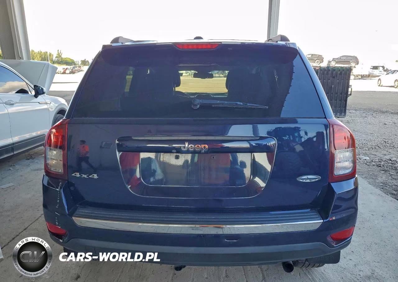 2015 Jeep Compass Latitude VIN:1C4NJDEB3FD162971 - 6