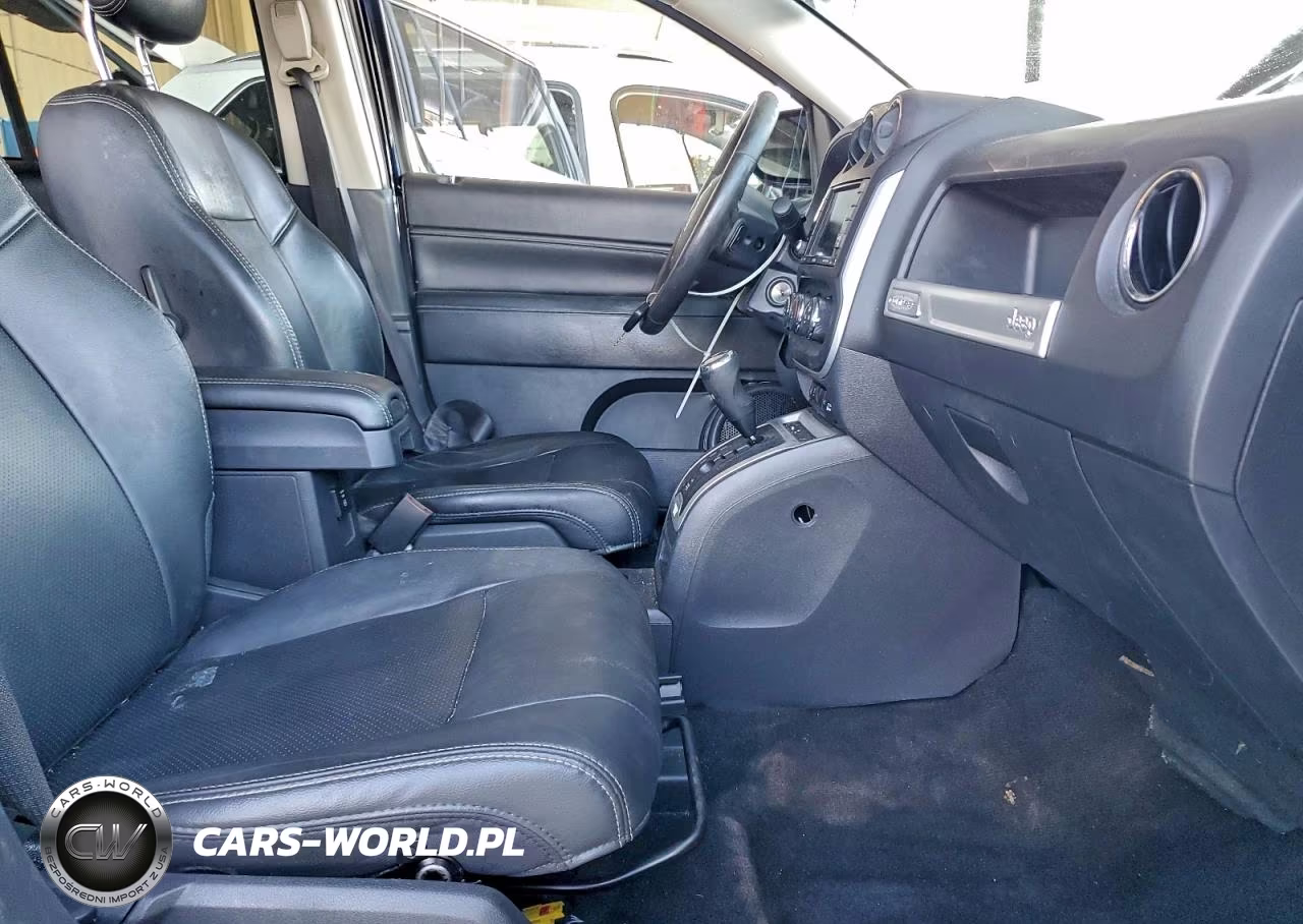 2015 Jeep Compass Latitude VIN:1C4NJDEB3FD162971 - 7