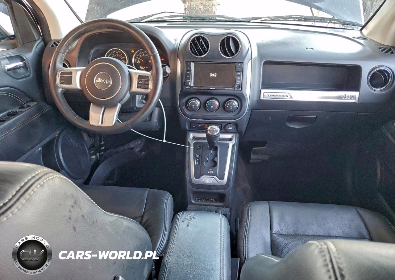 2015 Jeep Compass Latitude VIN:1C4NJDEB3FD162971 - 8