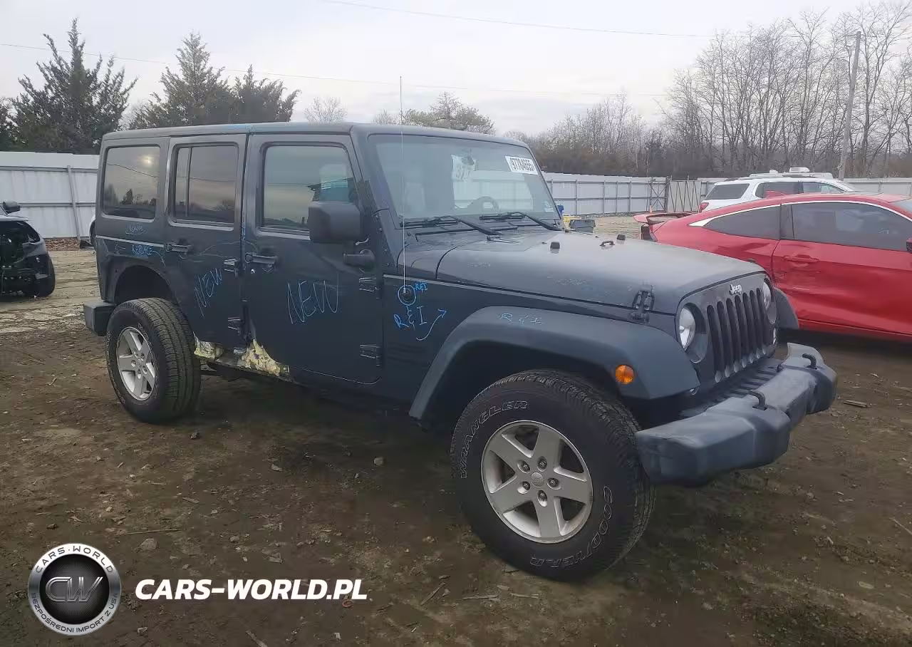 2016 Jeep Wrangler Unlimited Sport VIN:1C4BJWDG6GL333425 - 4