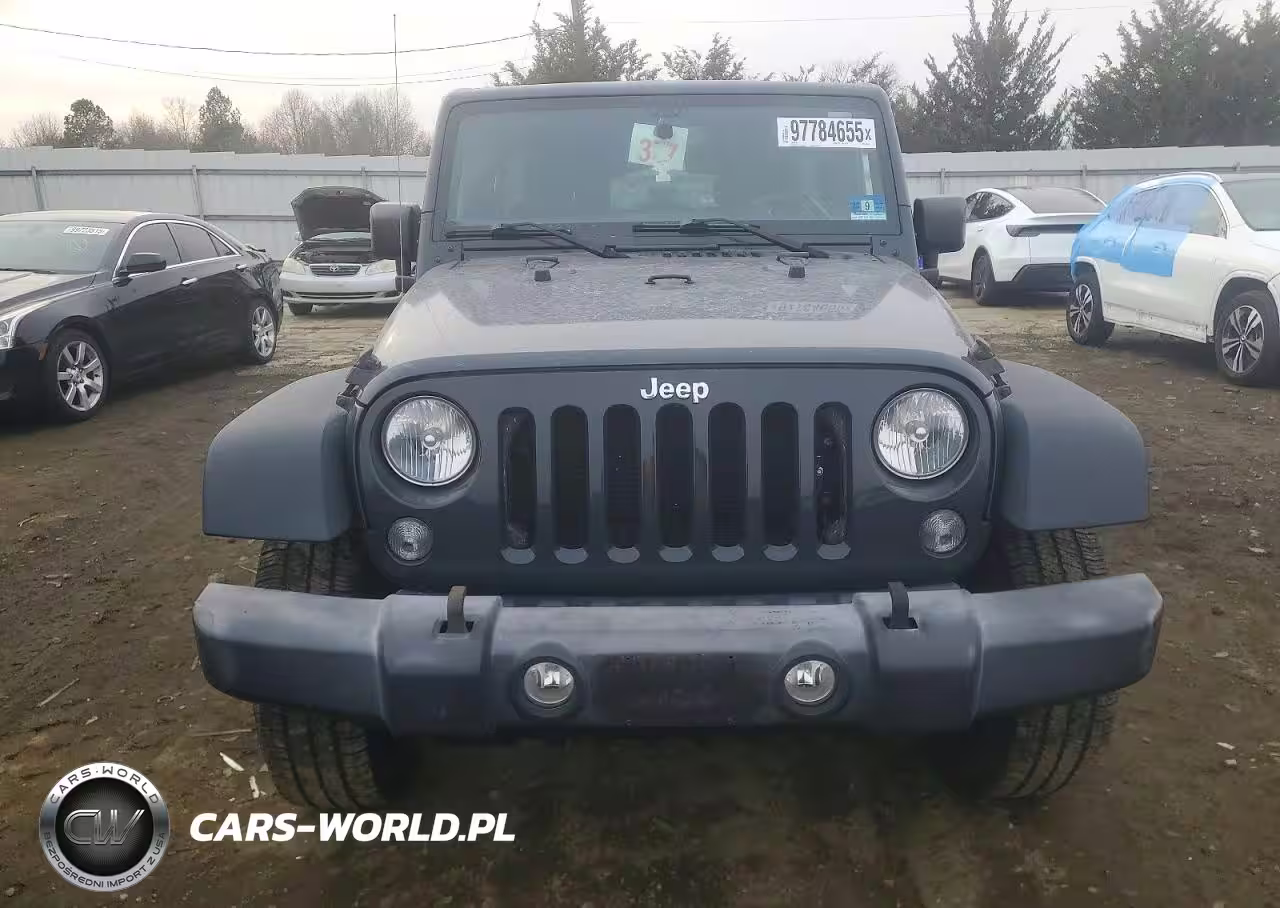 2016 Jeep Wrangler Unlimited Sport VIN:1C4BJWDG6GL333425 - 5