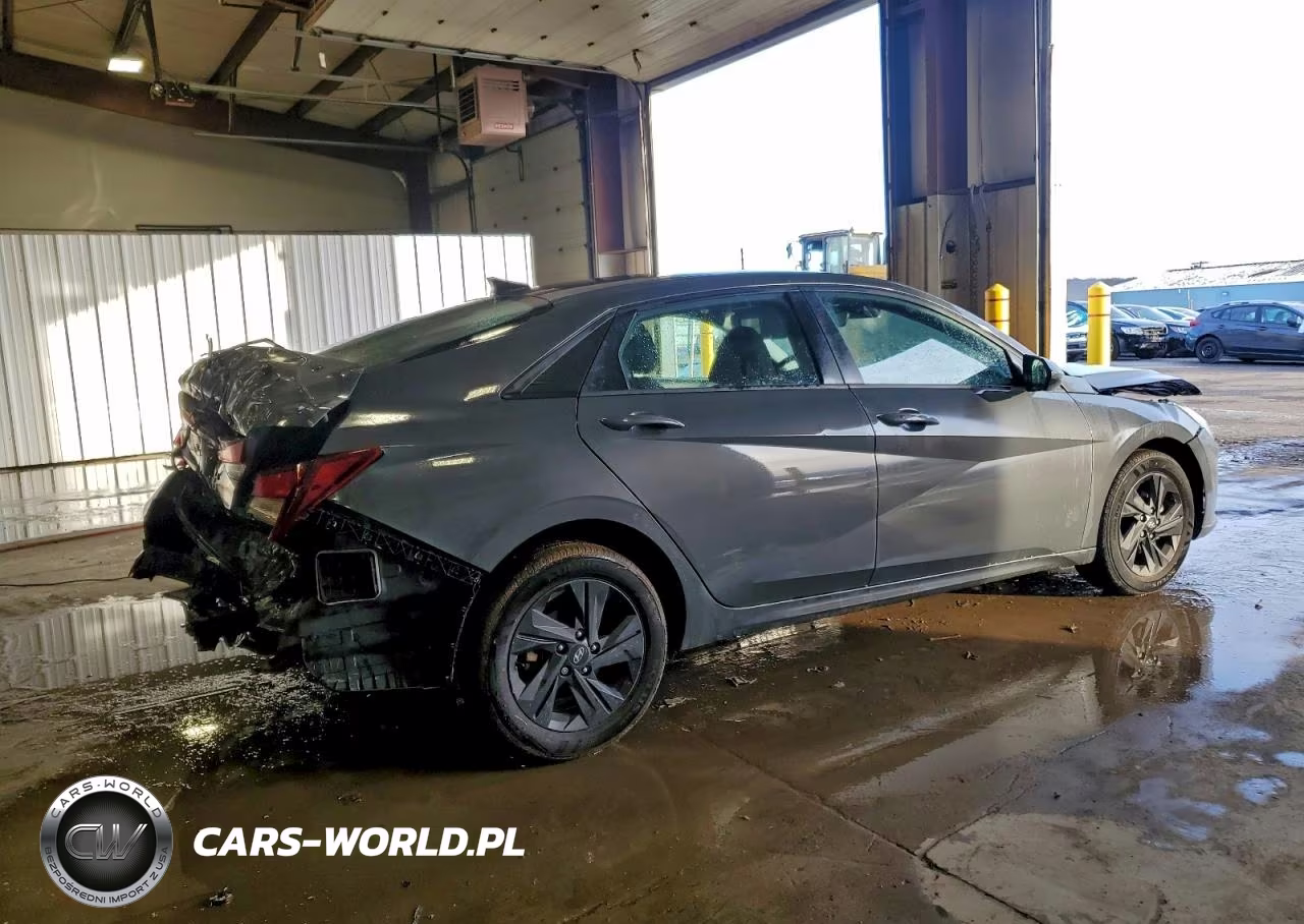 2023 Hyundai Elantra Sel VIN:KMHLM4AG0PU588548 - 3