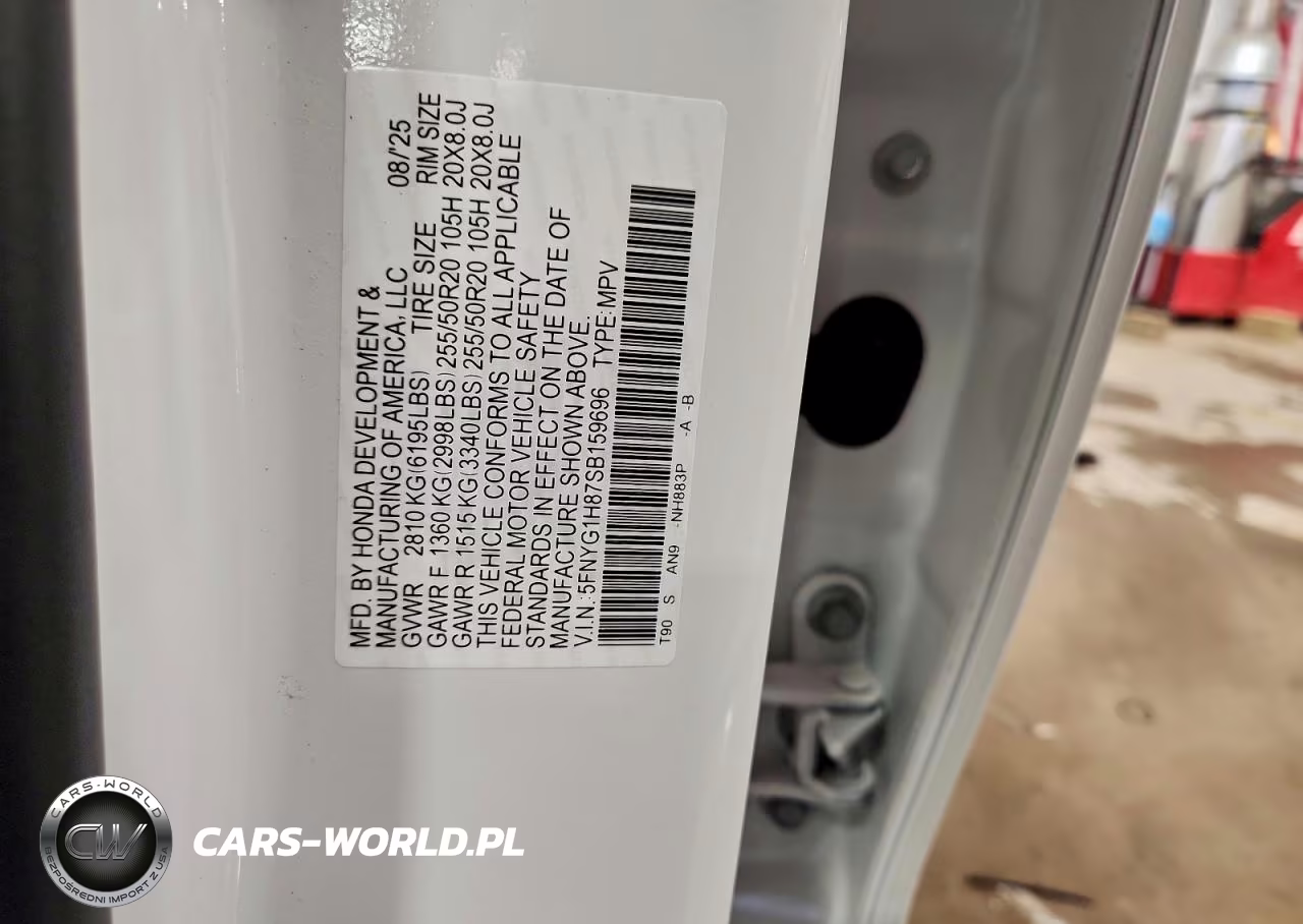 2025 Honda Pilot Elite VIN:5FNYG1H87SB159696 - 13