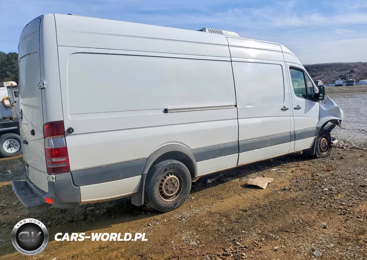 2008 Dodge Sprinter 2500 VIN:WD0PE845285237518 - 3