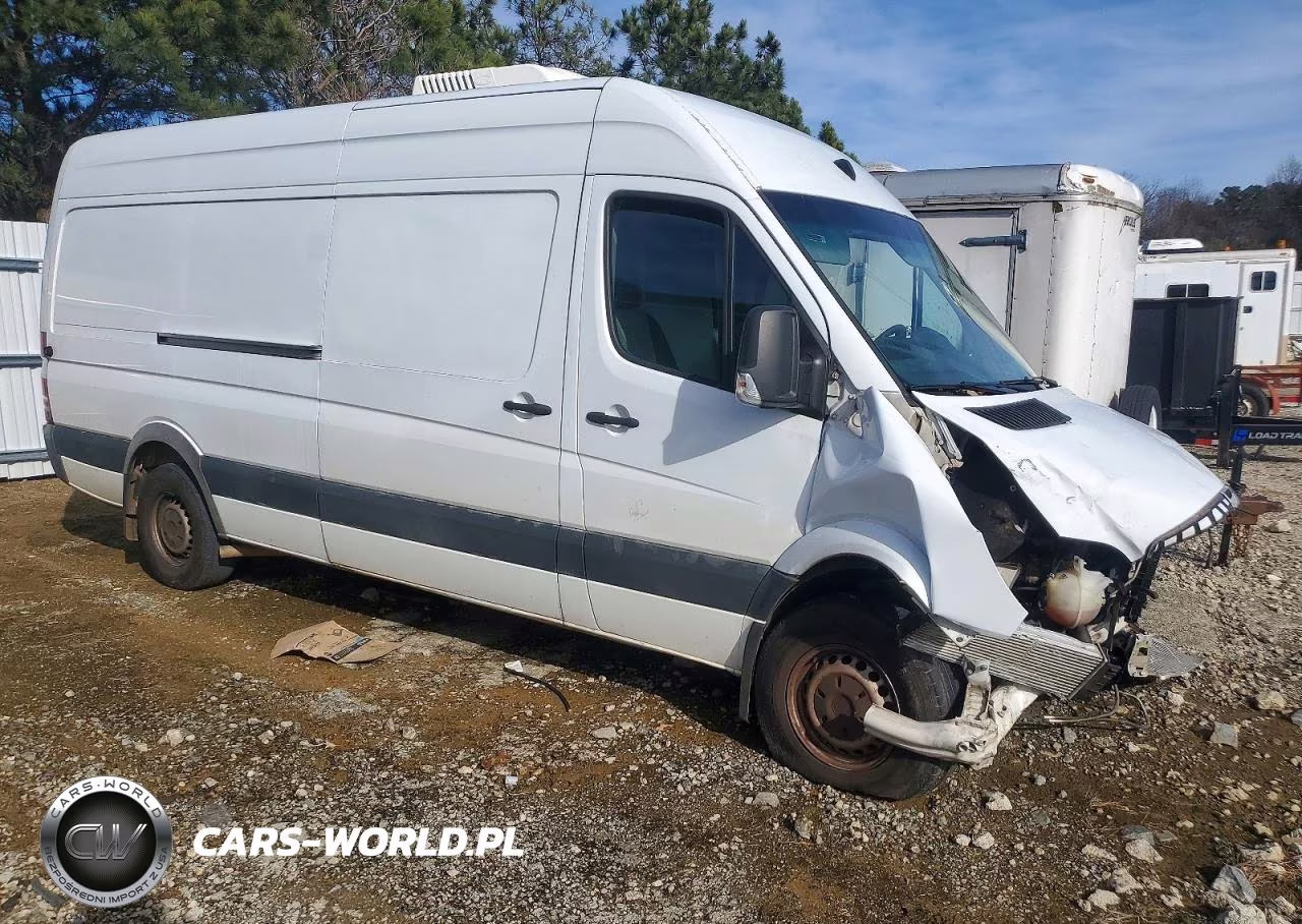 2008 Dodge Sprinter 2500 VIN:WD0PE845285237518 - 4