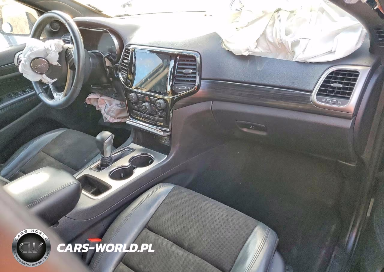 2019 Jeep Grand Cherokee Laredo VIN:1C4RJEAG4KC630764 - 8