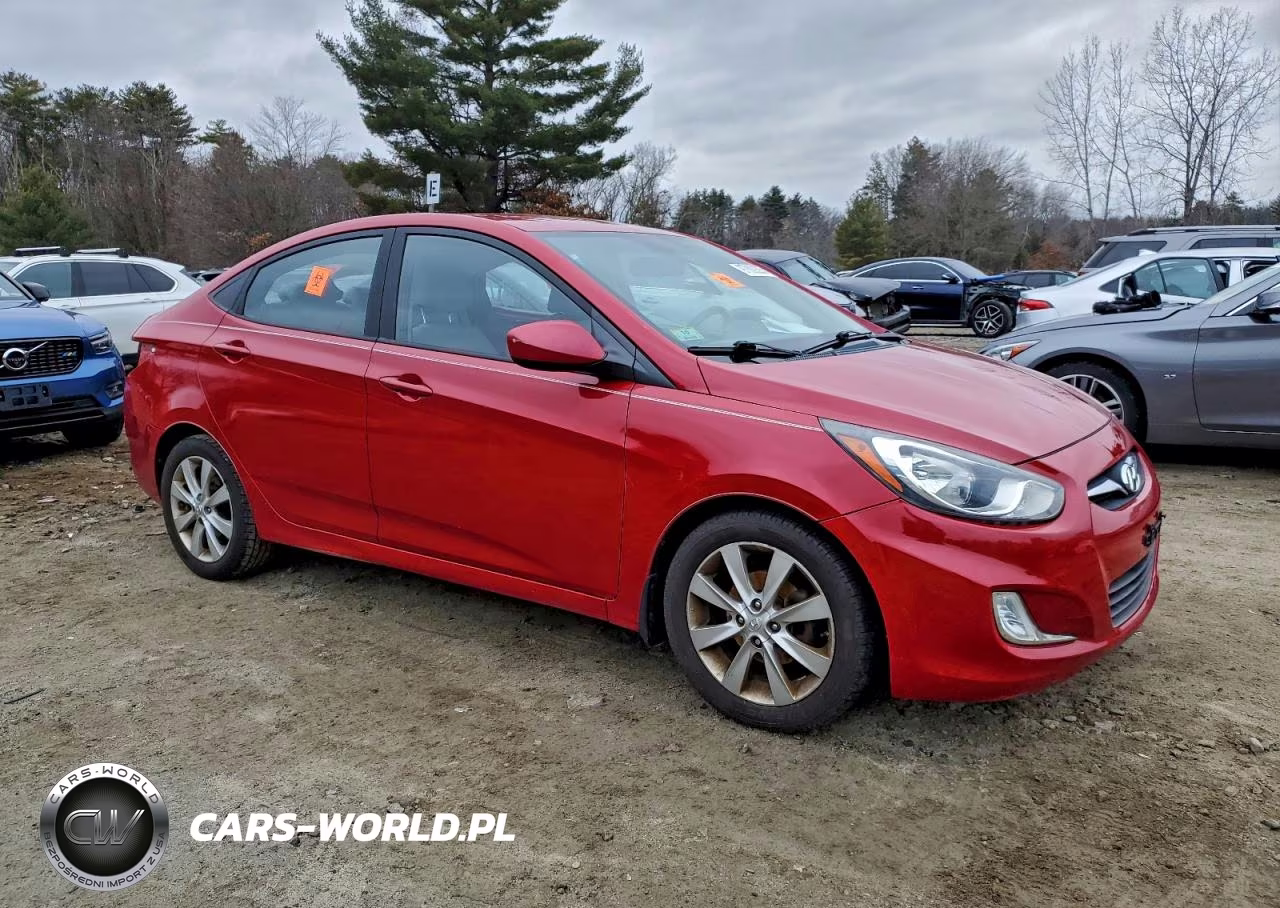 2012 Hyundai Accent Gls VIN:KMHCU4AE7CU184803 - 4