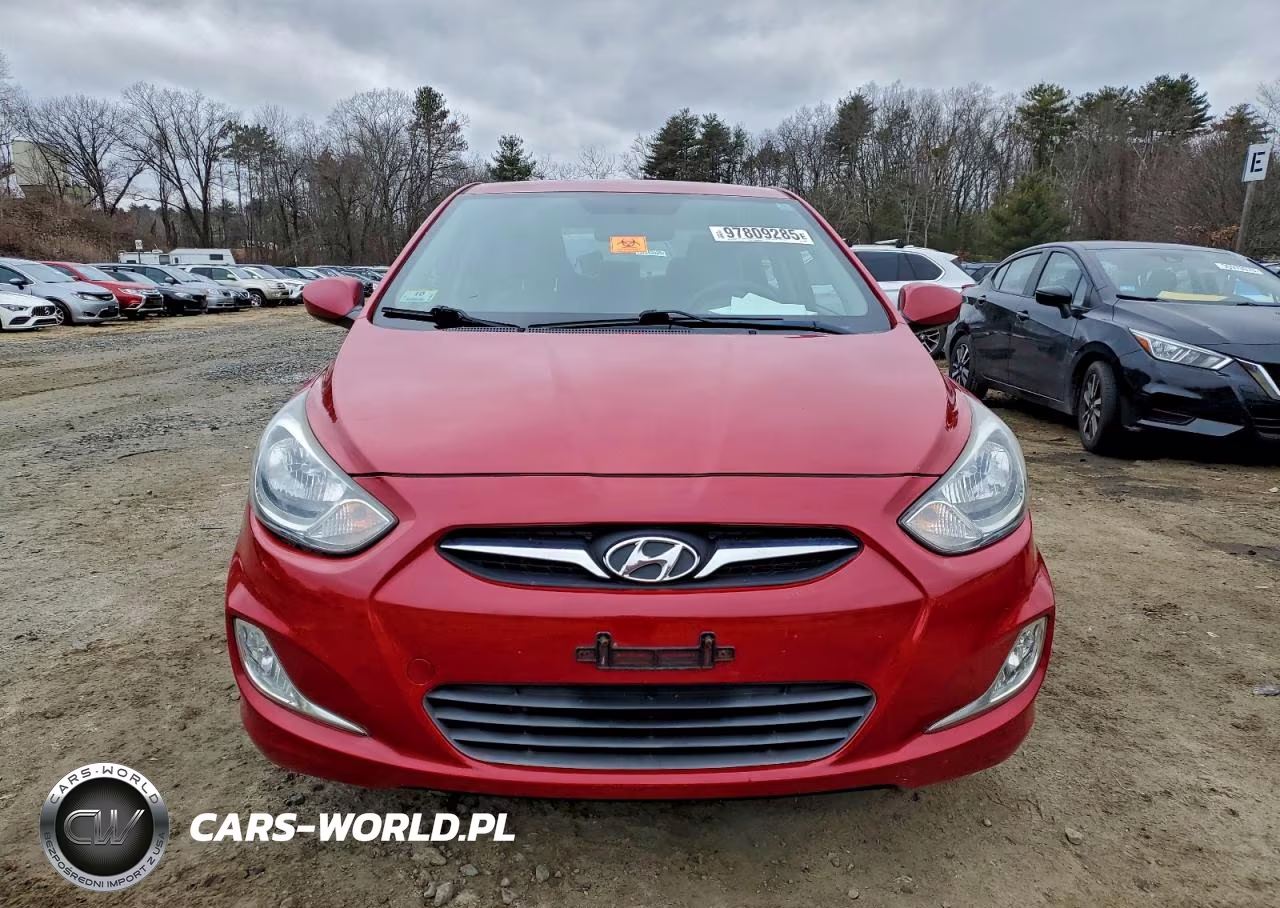 2012 Hyundai Accent Gls VIN:KMHCU4AE7CU184803 - 5