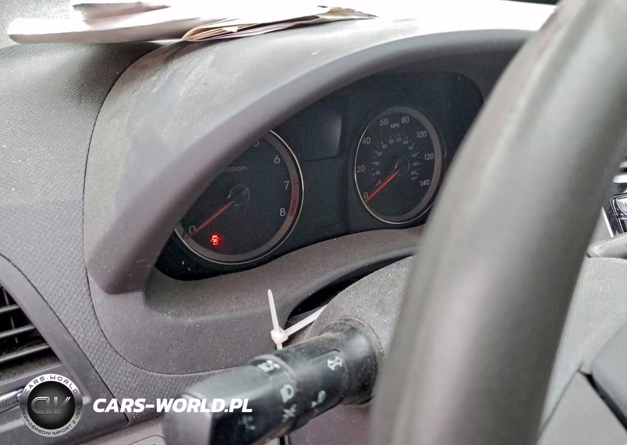2012 Hyundai Accent Gls VIN:KMHCU4AE7CU184803 - 9